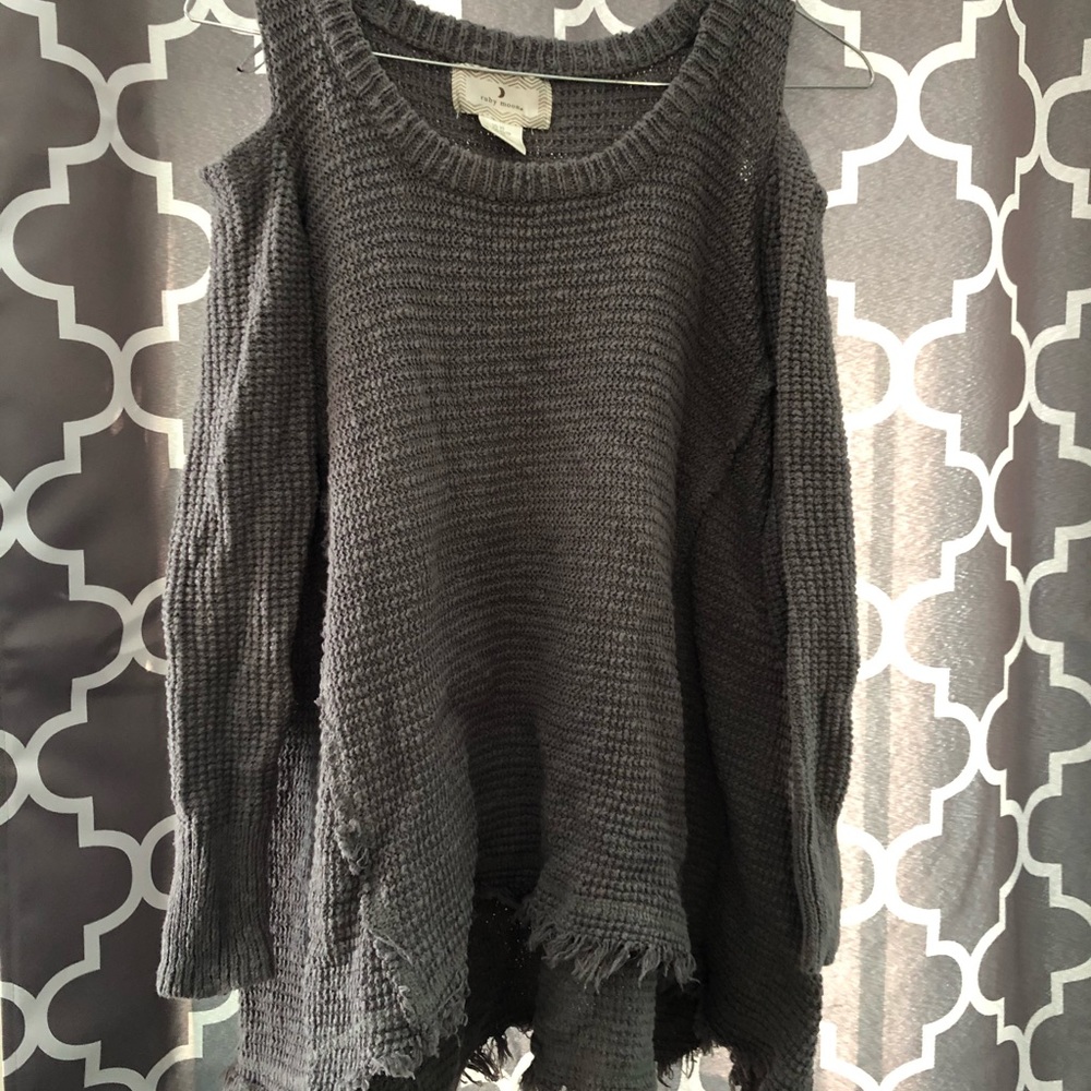 Gray sweater